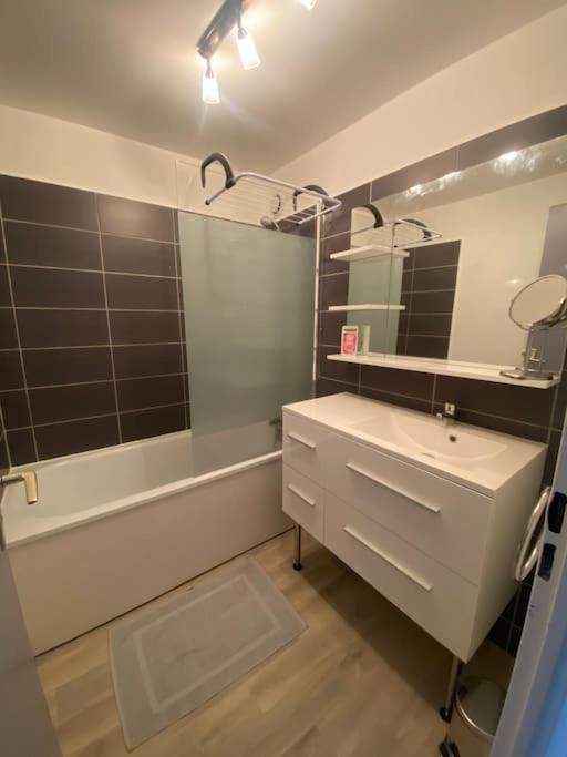 Studio-Calais Plage-Front De Mer Экстерьер фото